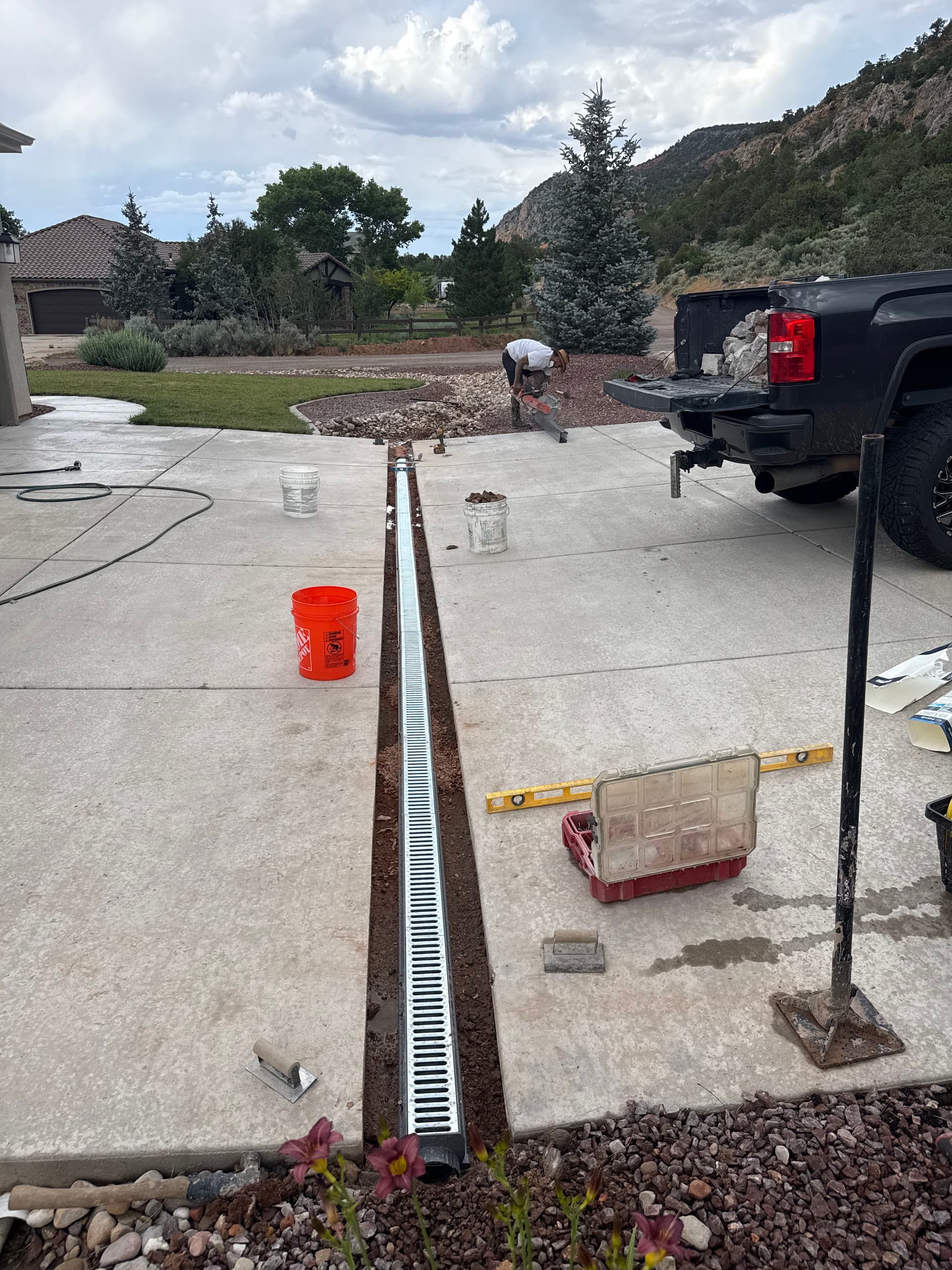 Gallery photos for Driveway Drain Repair Done Right - No Job Too Small: Image #3